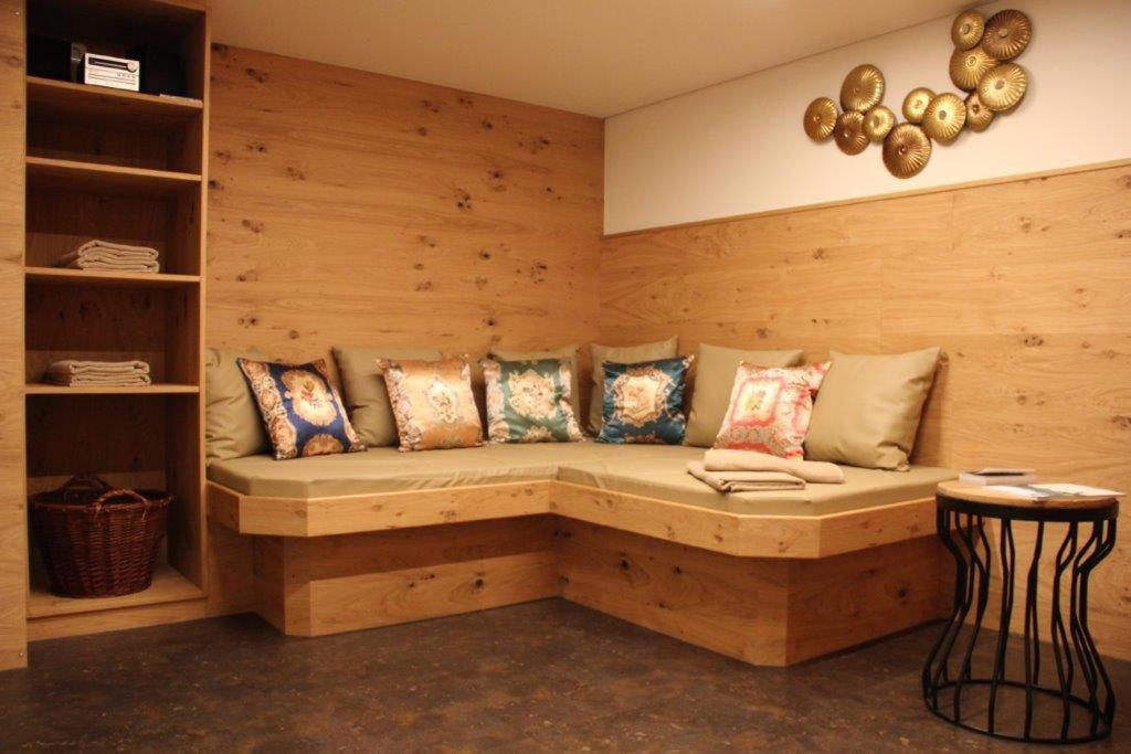 A seating area at Haus Biberkopf