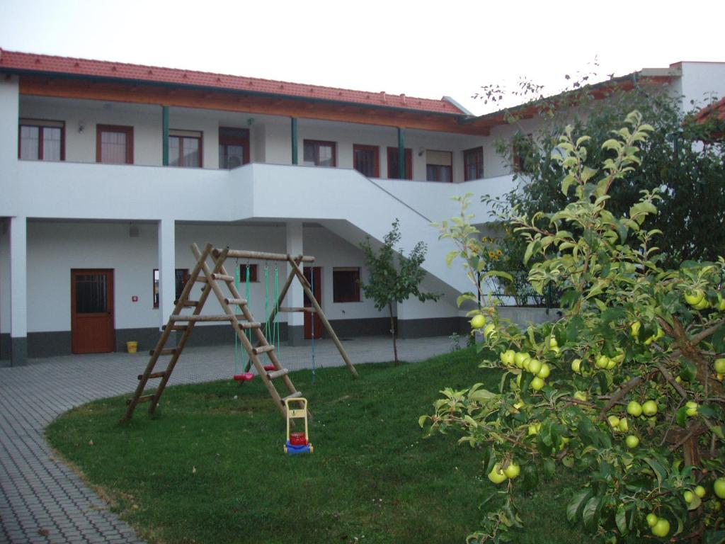 Herní místnost nebo prostor pro děti v ubytování Gästehaus Strommer