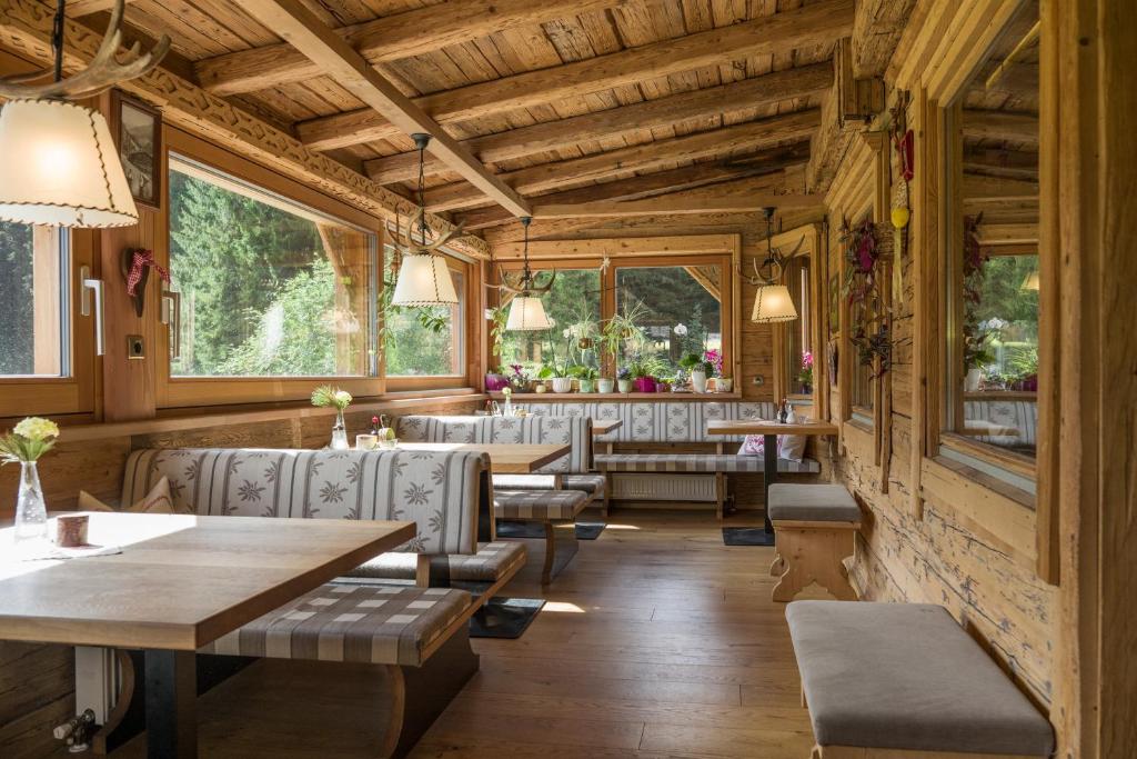 Posezení v ubytování Gasthof Kühle Rast