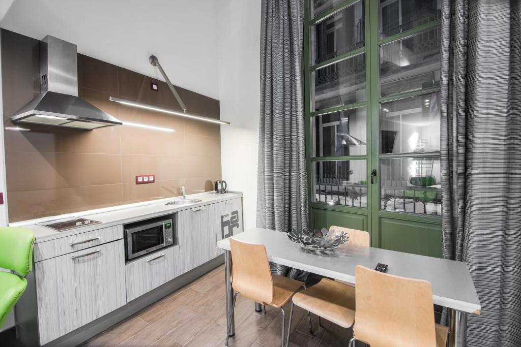 Petit Palace Boqueria Garden - Resim 32