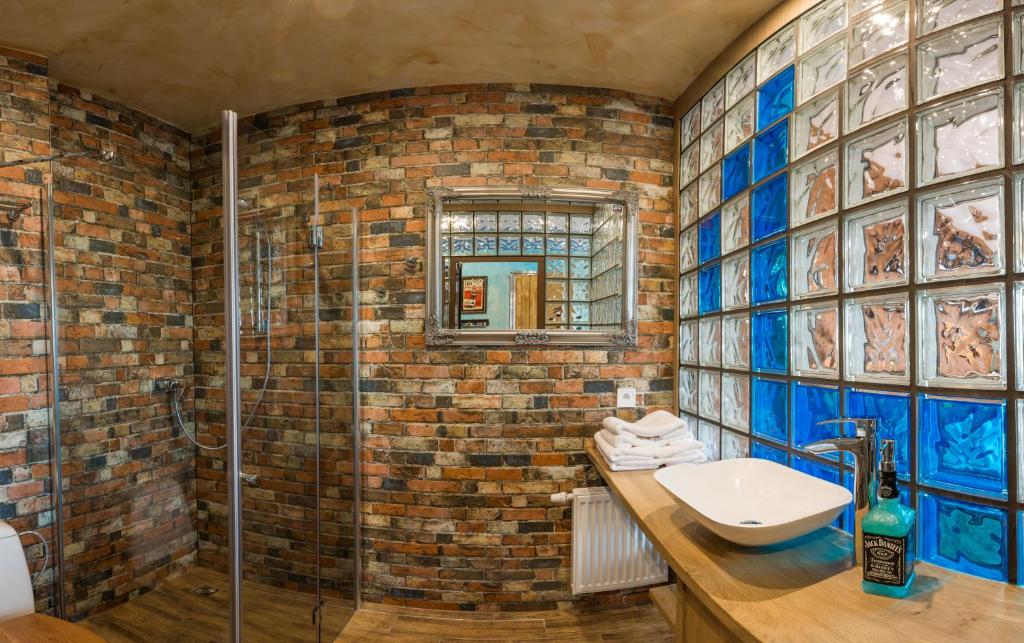 Retro hotel Garage - Resim 3