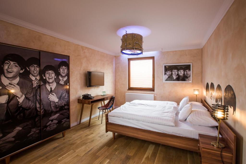 Retro hotel Garage - Resim 5