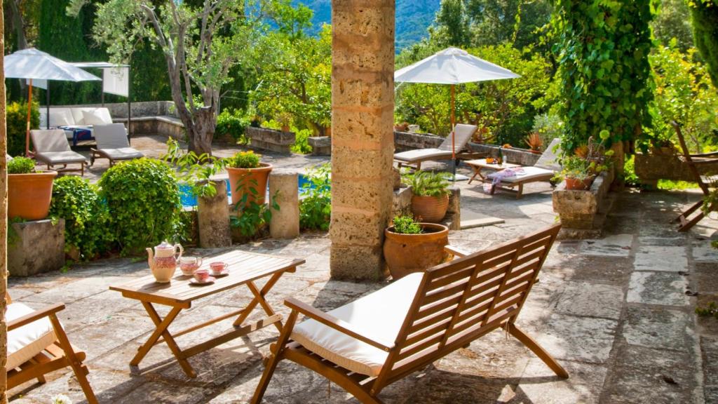 Vonkajšia záhrada v ubytovaní Finca GARROVERA Pollensa by Mallorca Villa Selection