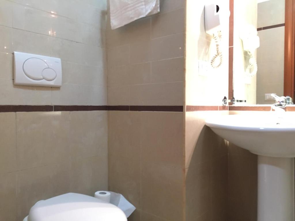 Toffa Place In Rome - Resim 32