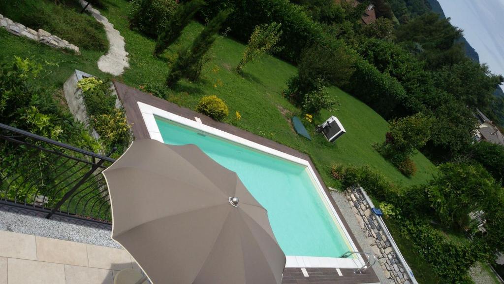 Bazén v ubytování Hotel Corte Santa Libera nebo v jeho okolí