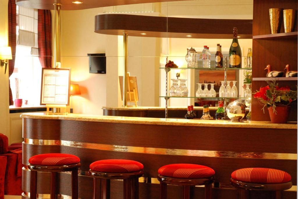 Relais du Pré - Resim 19