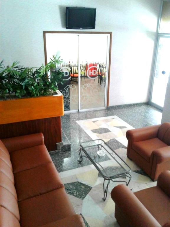 TV a/nebo společenská místnost v ubytování Hotel Del Centro