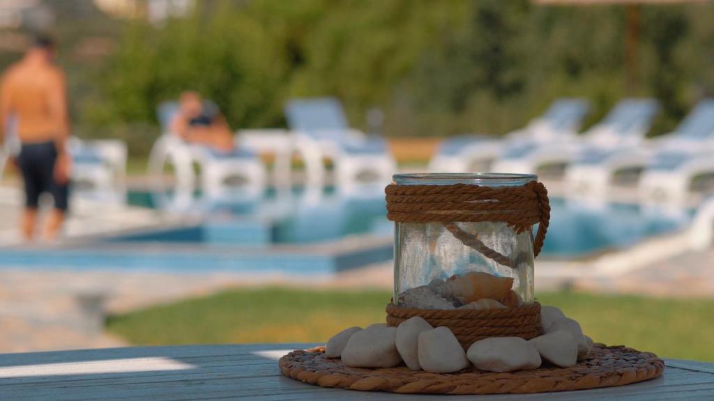 Basen w obiekcie Villa Artemis lub w pobliżu