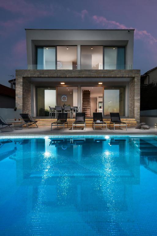 Villa Fuxbau Zdrelac Zadar mit Boot