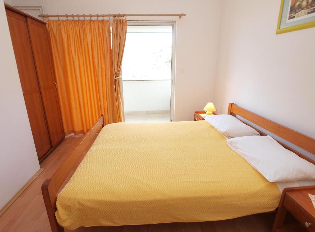 Posteľ alebo postele v izbe v ubytovaní Apartment with 4 Bedrooms 446