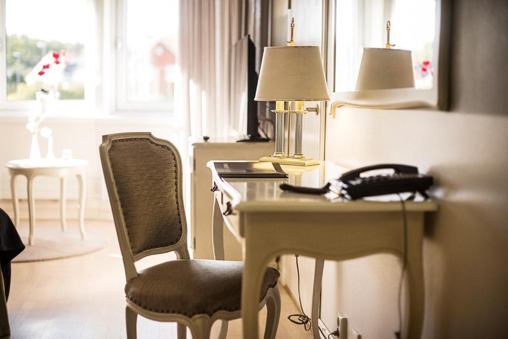 Posezení v ubytování First Hotel Olofström