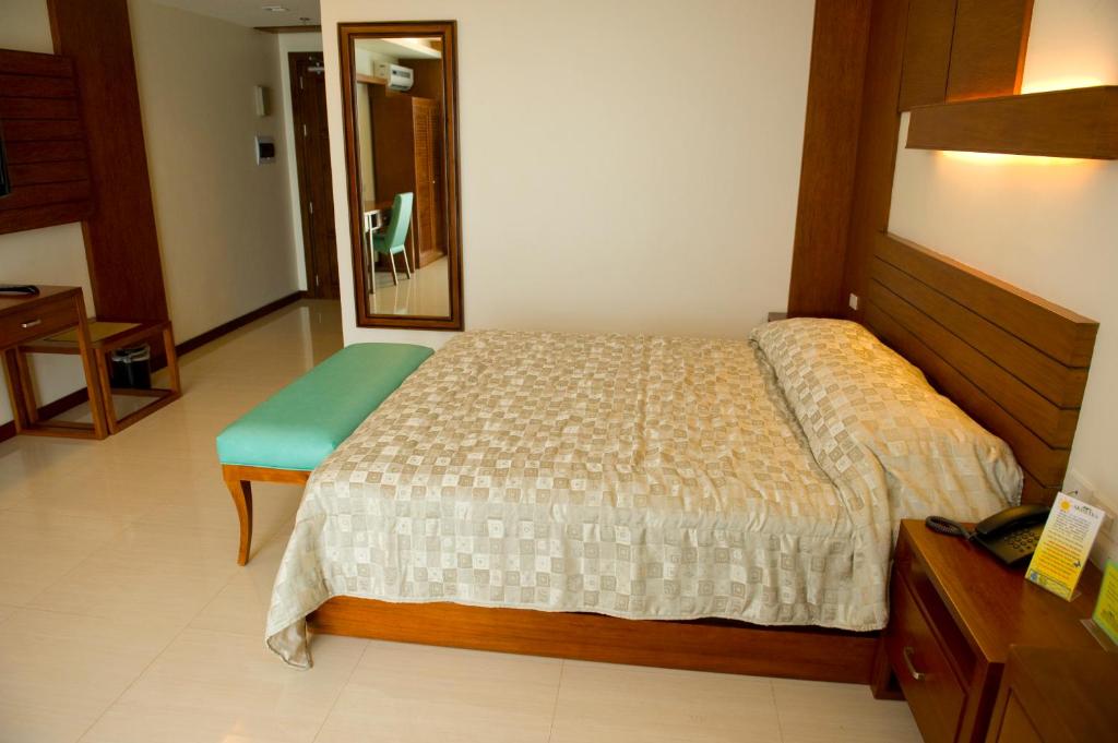 Skinetics Wellness Center Boutique Hotel - Superior King Room