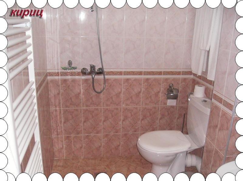 Koupelna v ubytování Guesthouse Kiritsovi