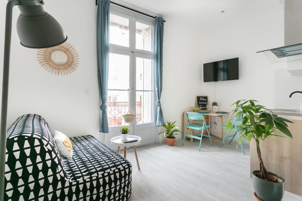 Studio proche Jean Moulin, location courte durée, Béziers – Updated 2023  Prices