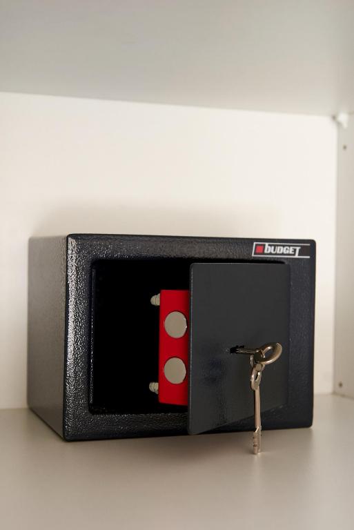 Boutique52 Luxury Apartments - 6