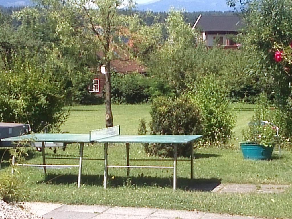 Aed väljaspool majutusasutust Kunterbunt Seehaus