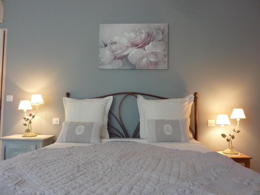 L Olivadou B&B - Grande Chambre Double Avec Vue De La Piscine