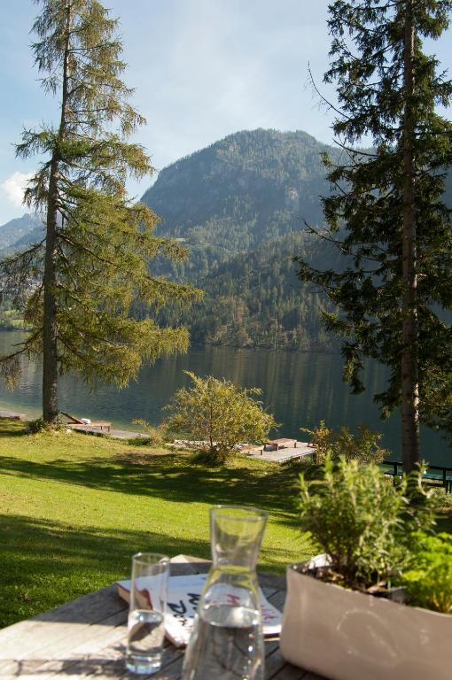 Zdjęcie z galerii obiektu Exklusive Seeappartements beim Elfenhaus w mieście Grundlsee