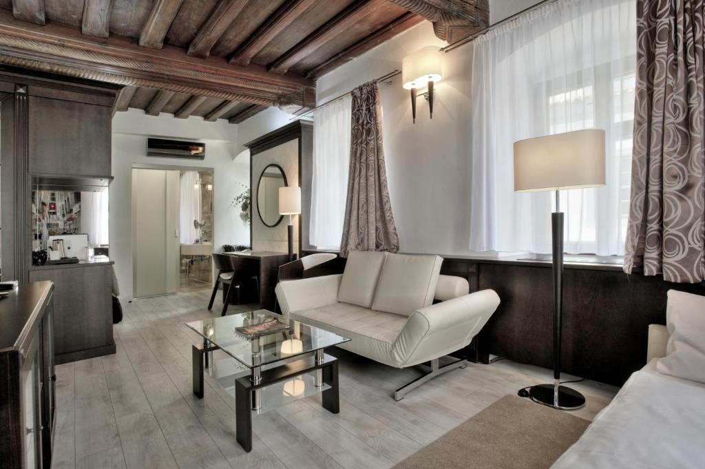 Hotel Grand - Resim 45