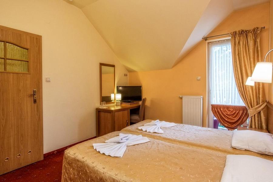 Hotel Pod Gołębiem - 4