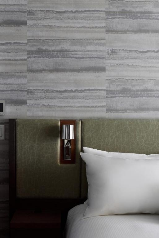 Entourage sur-le-Lac - King Room With Mountain View