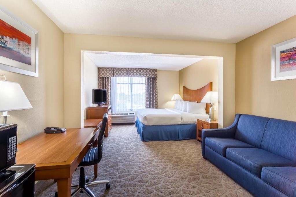 Wingate by Wyndham, Universal Studios - Free Theme Park Shuttle - 