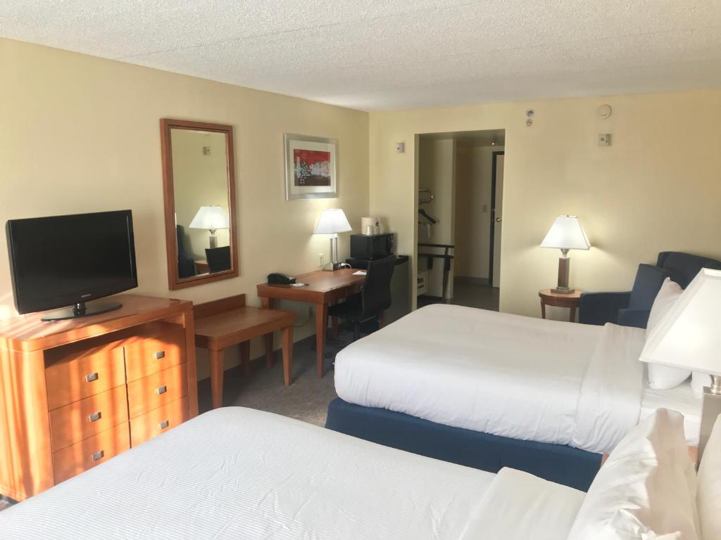 Wingate by Wyndham, Universal Studios - Free Theme Park Shuttle - Chambre Queen Avec Deux Lits Queen - La Mobilité Accessible / Non-fumeur