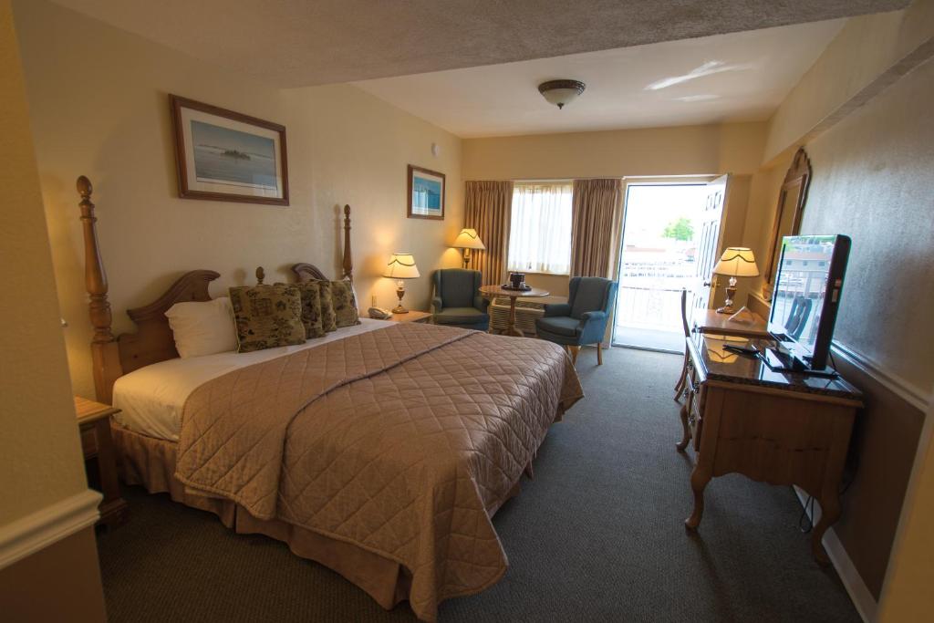 Gallery image of Riveredge Resort Hotel in Alexandria Bay