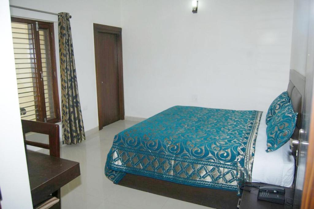 Gallery image of Tree Of Happiness Homestay. in Agra