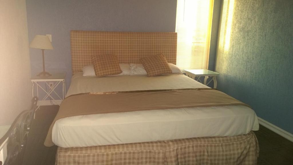 Solari Casa de Huespedes - Twin Room With Private Bathroom