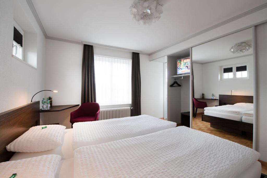 Gasthaus zum Bahnhof - Double Room With Bath