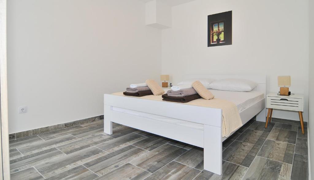 Apartments Edera - 6