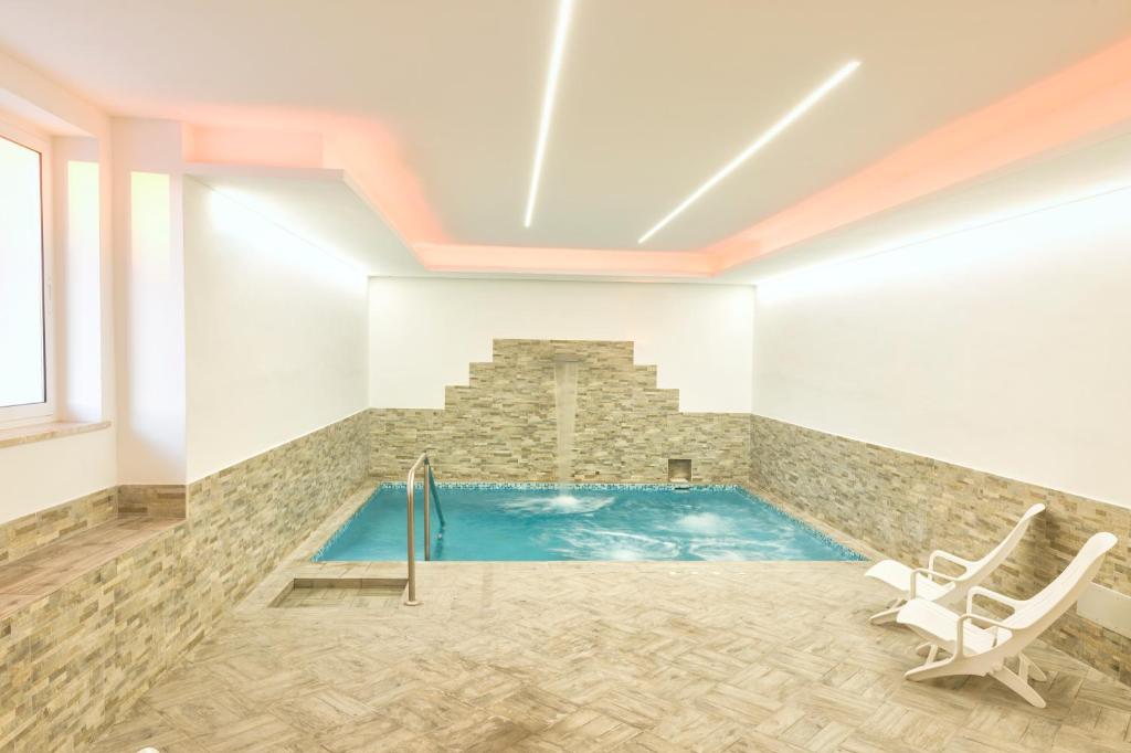 Bazén v ubytování Hotel Costa Citara nebo v jeho okolí
