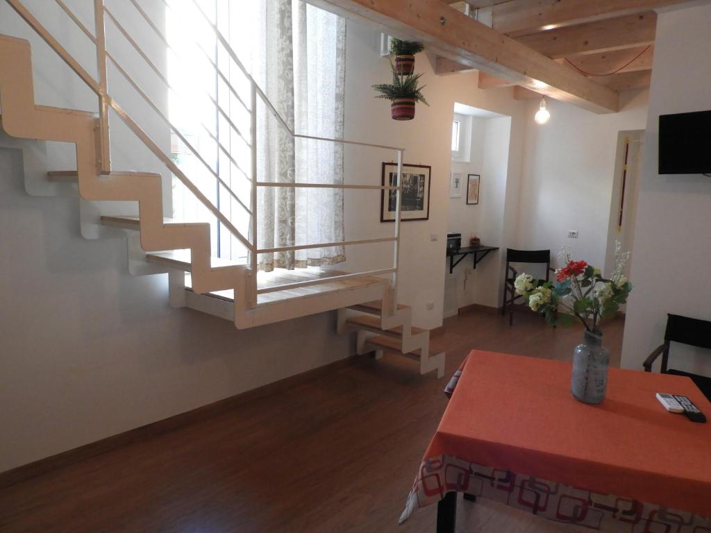 Arco Della Neve Guest House - 10