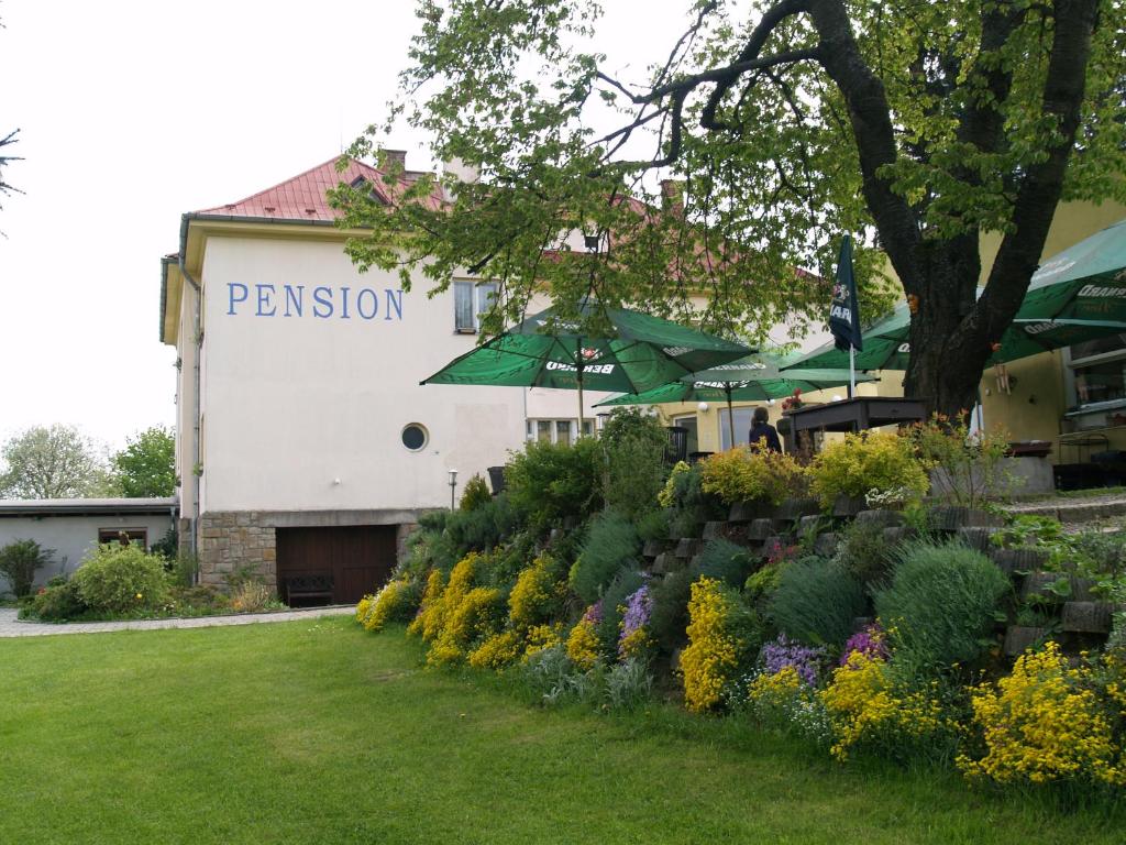 Zahrada ubytování Pension Pod Šibeňákem
