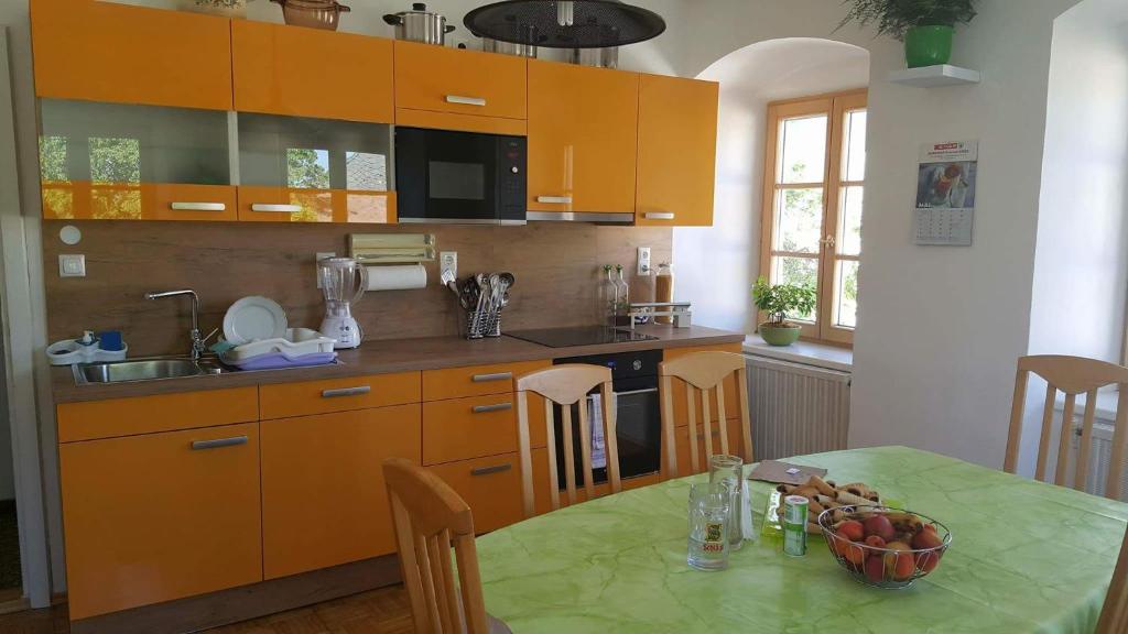 Kuchyň nebo kuchyňský kout v ubytování Privatzimmer Dimitrova