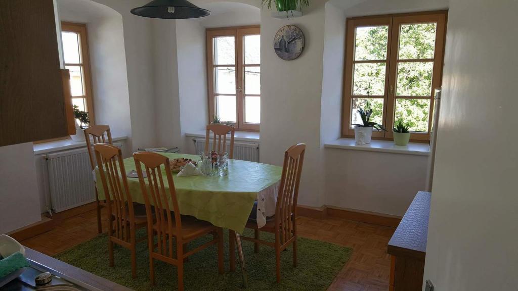 Fotografie z fotogalerie ubytování Privatzimmer Dimitrova v destinaci Ulrichsberg