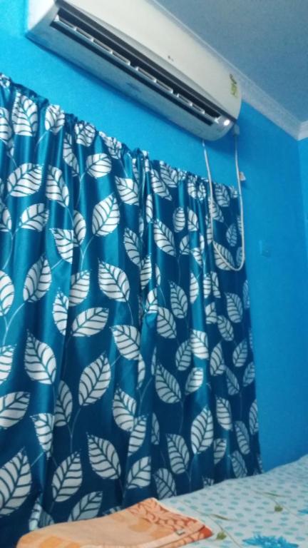 Kiran Guest House - Deluxe Double Room- Non AC