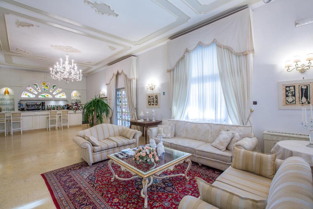 Posezení v ubytování Sangiorgio Resort & Spa