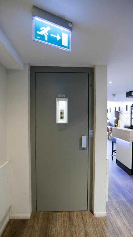 City Hotel Amsterdam - Resim 38