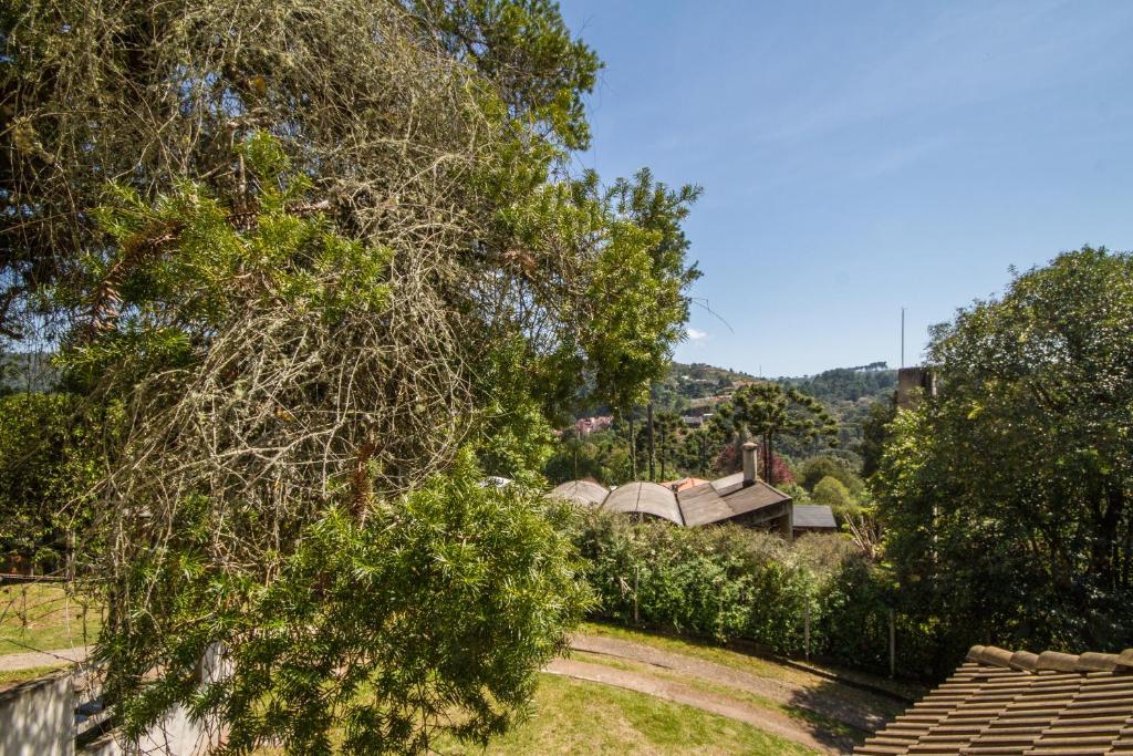  Casa do Esquilo Campos do Jordão