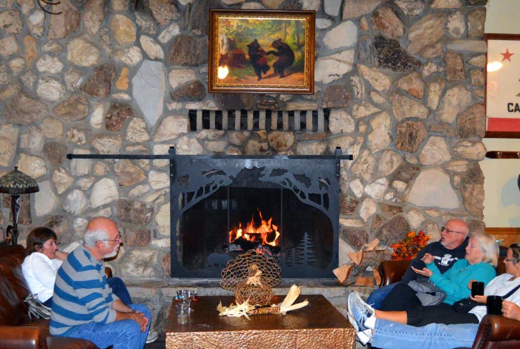 Hosté ubytování Montecito Sequoia Lodge
