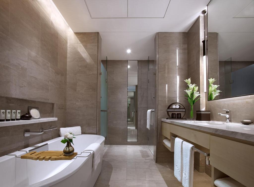 Sofitel Kuala Lumpur Damansara - Salle De Luxe Roi
