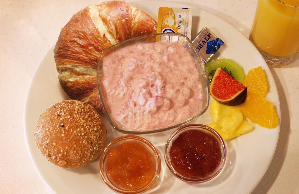 Cibo presso l'affittacamere o nelle vicinanze