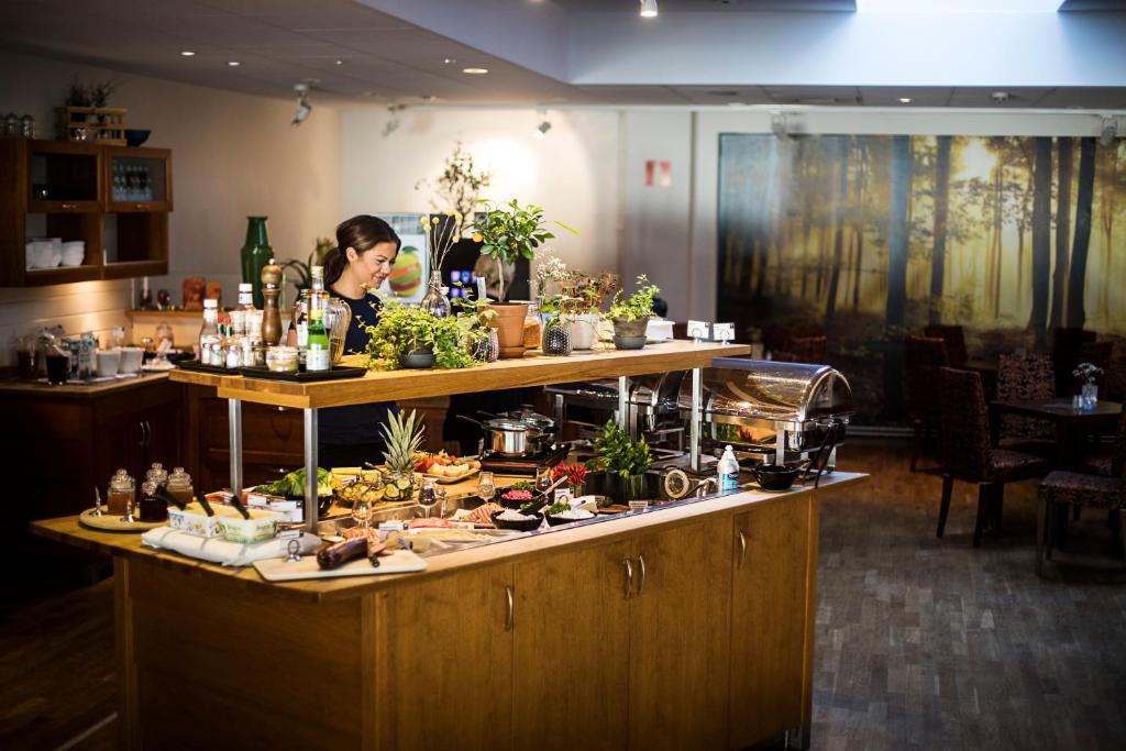 First Hotel Jörgen Kock - Resim 15