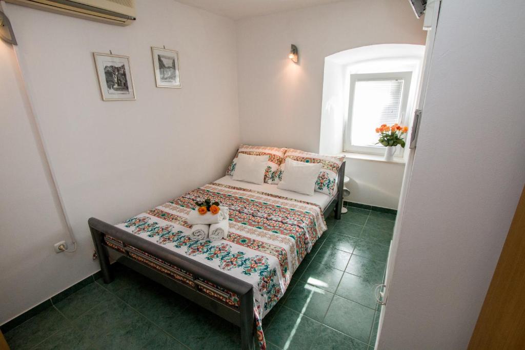 City & River View Apartment - Standard Apartment
