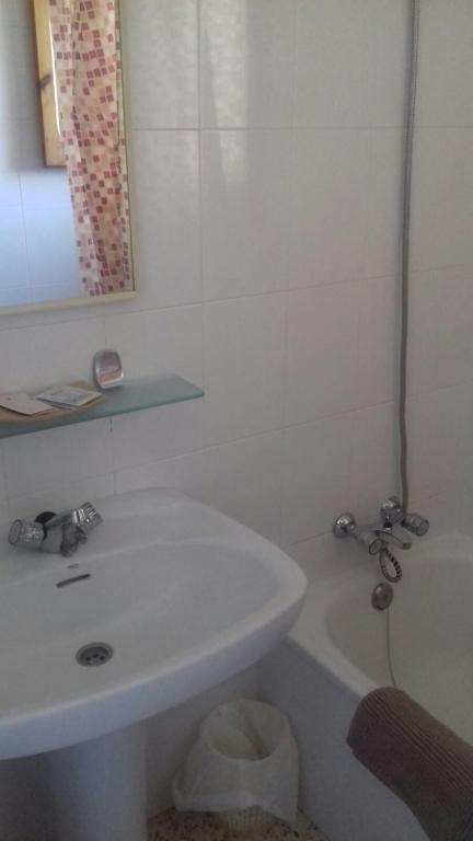 Hostal Can Serra, Pardines – Updated 2022 Prices