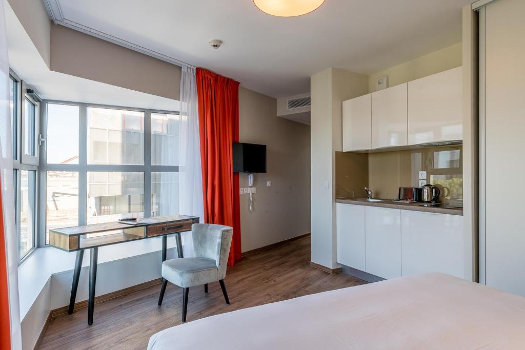 All Suites Appart Hôtel - Bordeaux Centre Gare - Resim 28