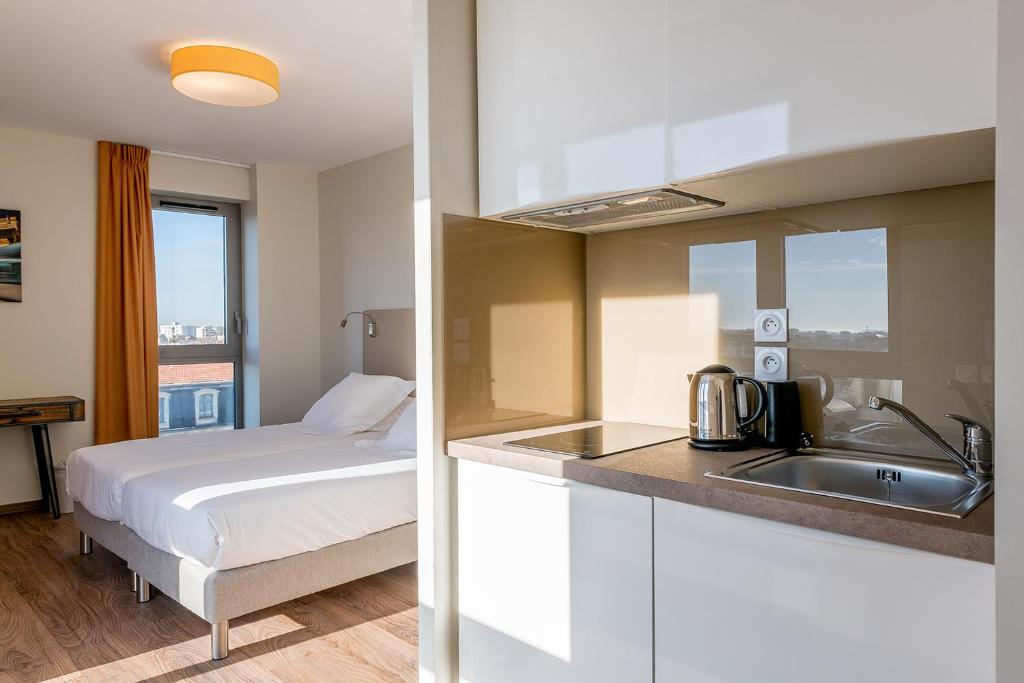 All Suites Appart Hôtel - Bordeaux Centre Gare - Resim 44