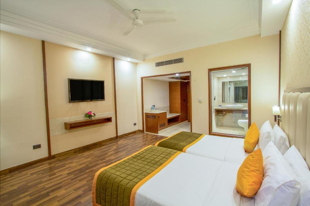 Hotel Madhuban - Club Room